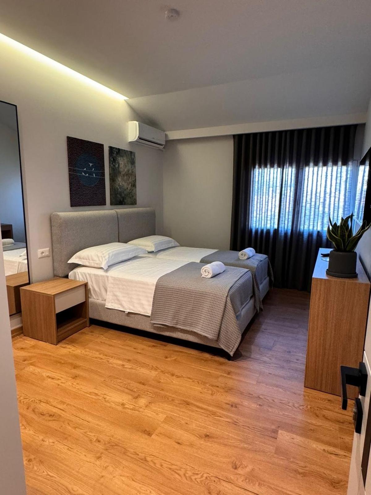 Izi Boutique Apartman Tirana Kültér fotó