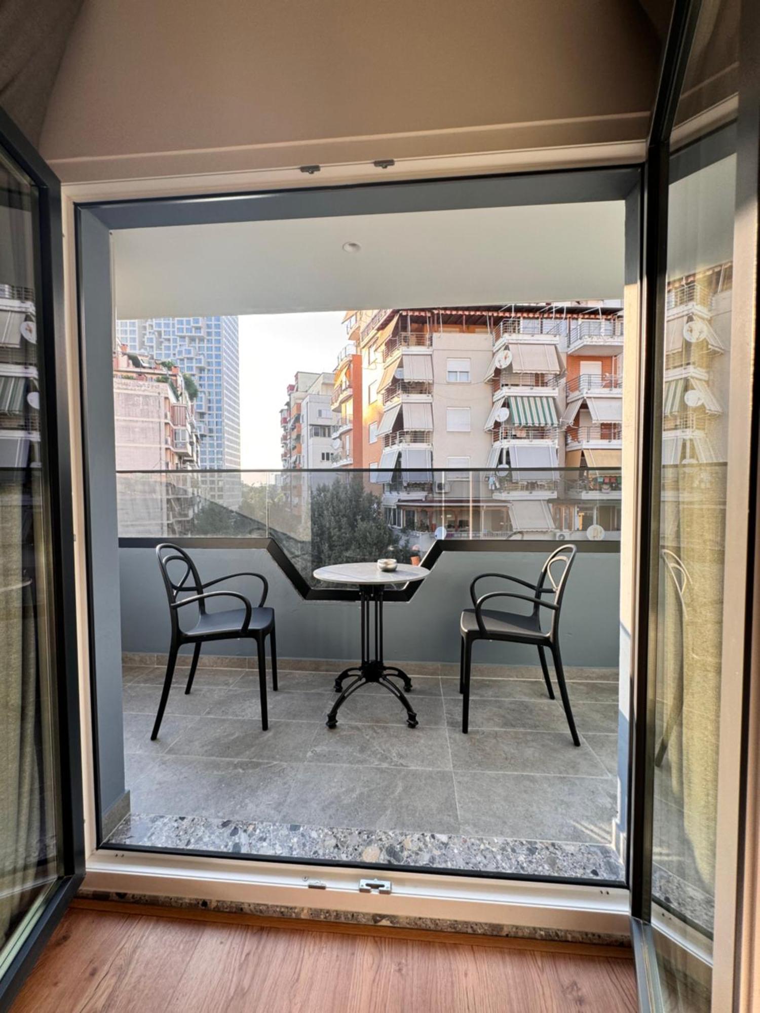 Izi Boutique Apartman Tirana Kültér fotó