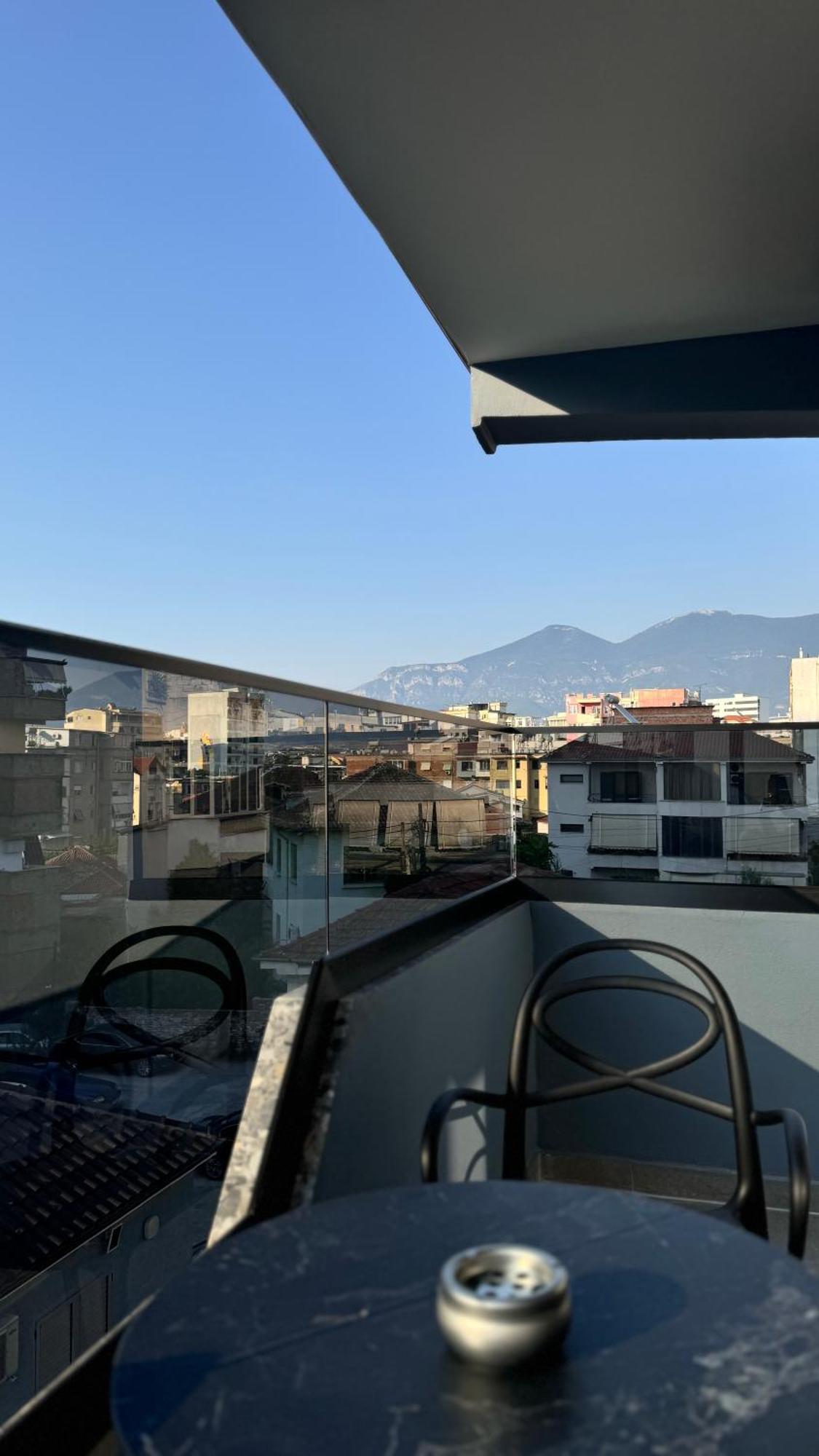Izi Boutique Apartman Tirana Kültér fotó